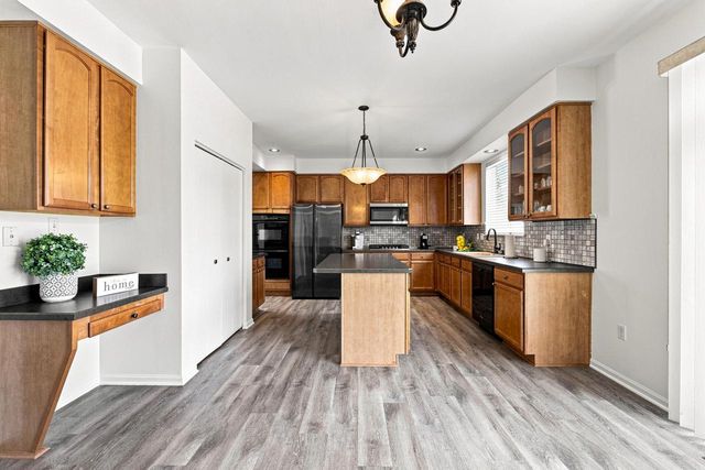 6504 111th AVENUE, Kenosha, WI 53142
