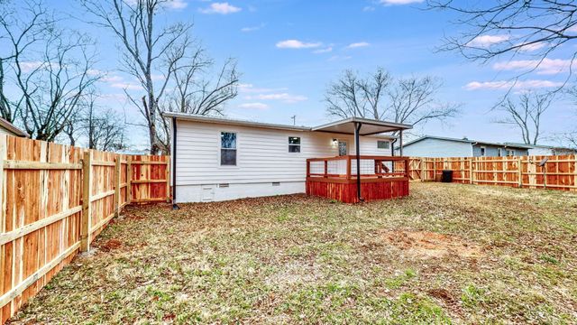 108 Decatur St, Shelbyville, TN 37160