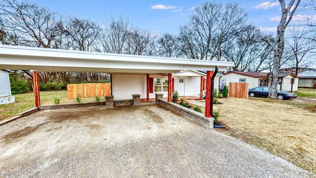 108 Decatur St, Shelbyville, TN 37160