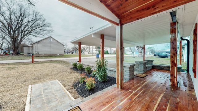 108 Decatur St, Shelbyville, TN 37160