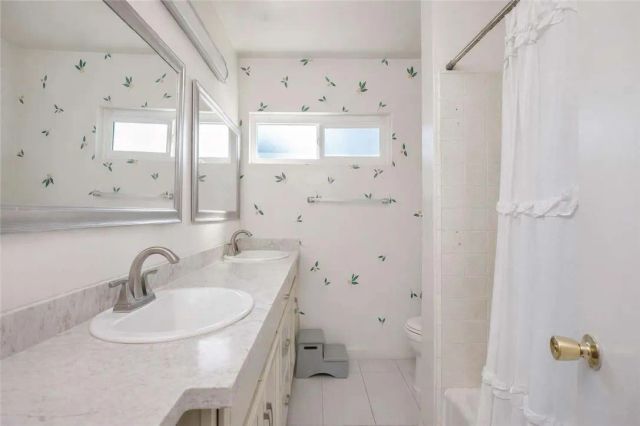 2859 W 235th Street, Torrance, CA 90505