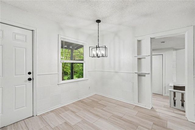 1120 E 79th Street, Kansas City, MO 64131