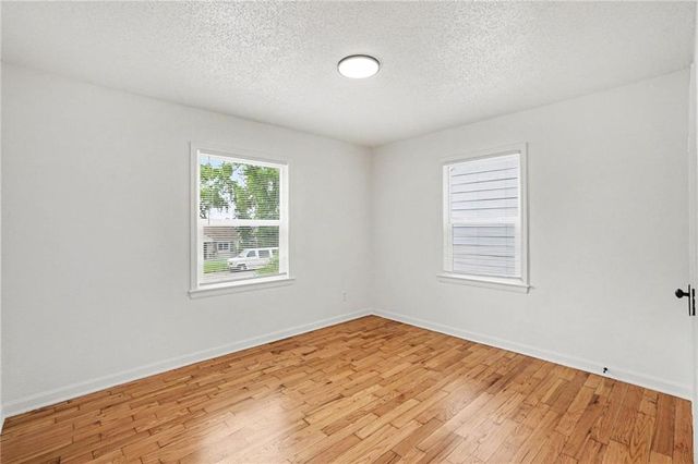 1120 E 79th Street, Kansas City, MO 64131