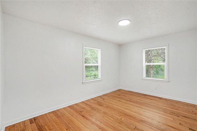 1120 E 79th Street, Kansas City, MO 64131