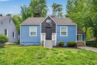1120 E 79th Street, Kansas City, MO 64131