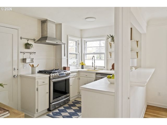 4825 Ne 40TH Ave, Portland, OR 97211