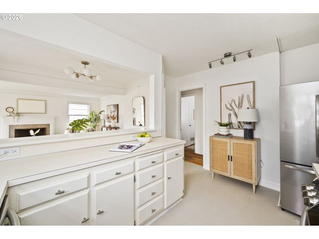 4825 Ne 40TH Ave, Portland, OR 97211