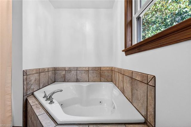 1473 Public Landing RD, Virginia Beach, VA 23457