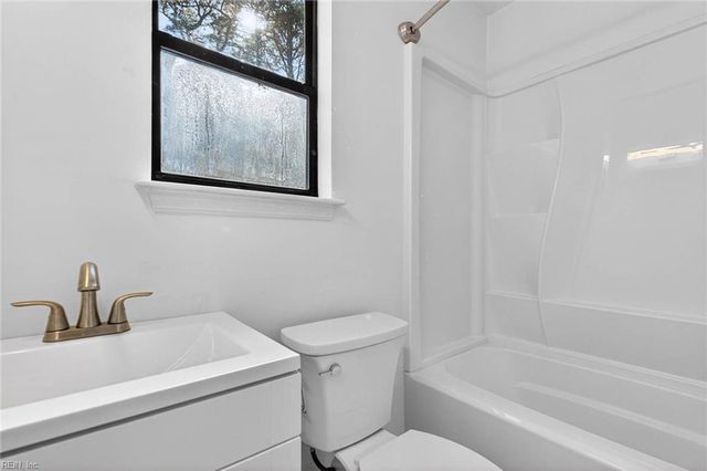 1473 Public Landing RD, Virginia Beach, VA 23457