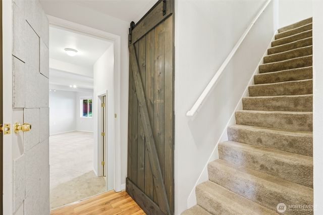 7919 194th Place SW, Edmonds, WA 98026