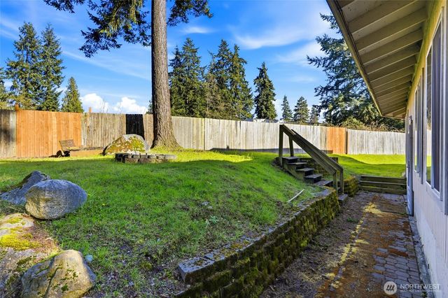 7919 194th Place SW, Edmonds, WA 98026