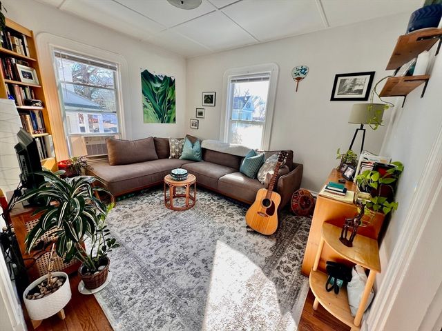 14 Fairview Ave 4, Saugus, MA 01906