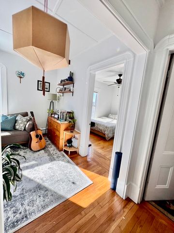 14 Fairview Ave 4, Saugus, MA 01906