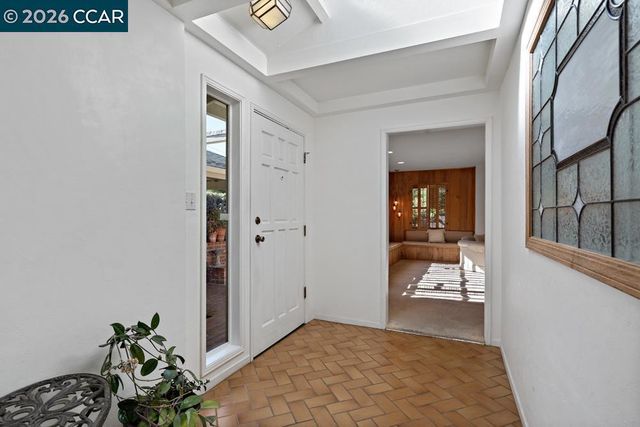 18508 Madison Ave, Castro Valley, CA 94546