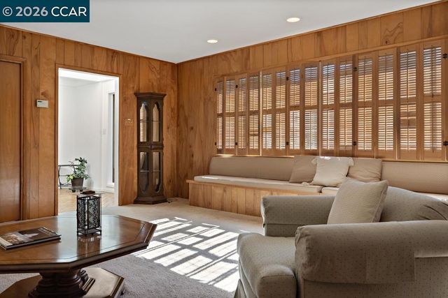 18508 Madison Ave, Castro Valley, CA 94546