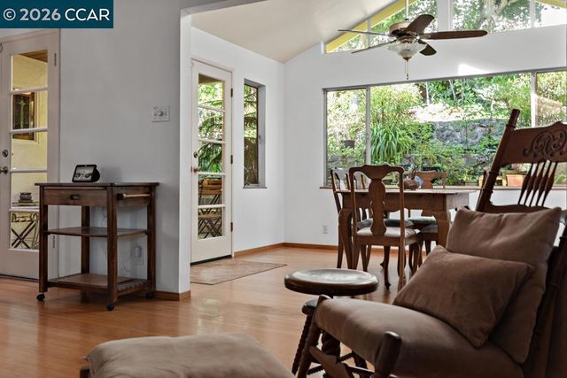 18508 Madison Ave, Castro Valley, CA 94546