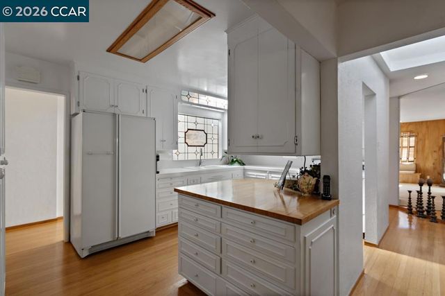 18508 Madison Ave, Castro Valley, CA 94546