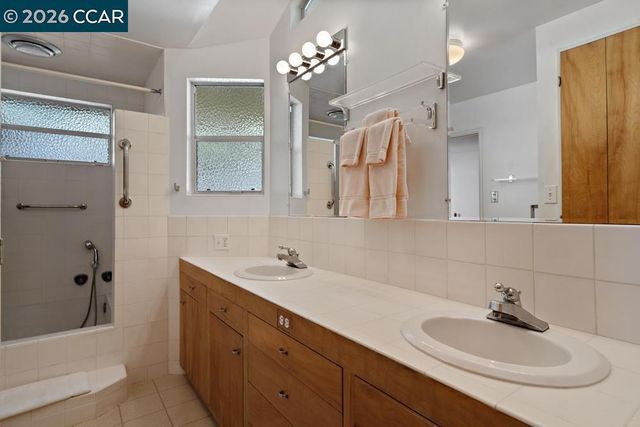 18508 Madison Ave, Castro Valley, CA 94546