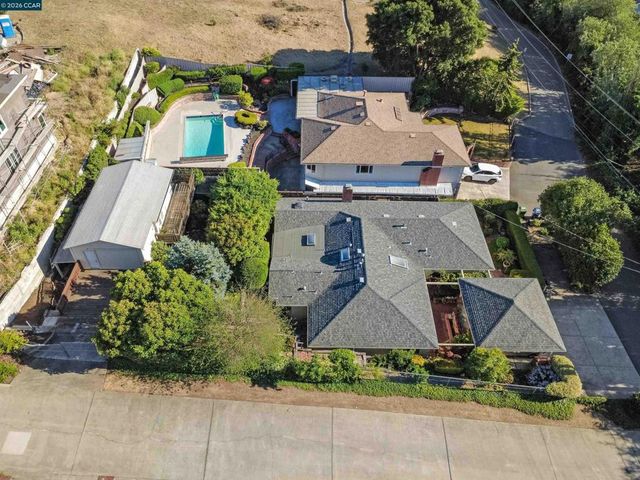 18508 Madison Ave, Castro Valley, CA 94546