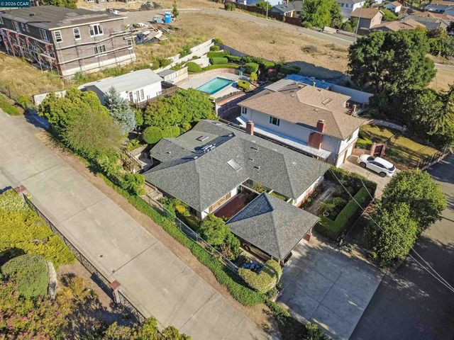 18508 Madison Ave, Castro Valley, CA 94546