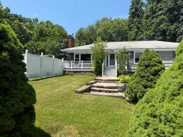 3 Lincoln Drive, Bow, NH 03304
