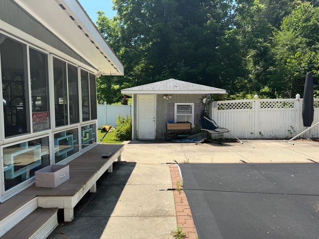 3 Lincoln Drive, Bow, NH 03304