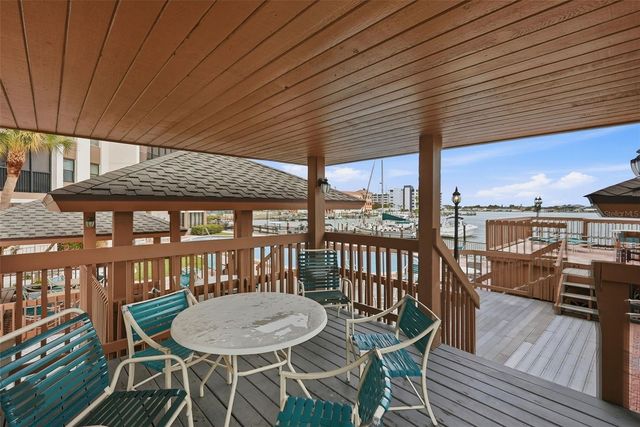 10355 PARADISE BOULEVARD 608, Treasure Island, FL 33706