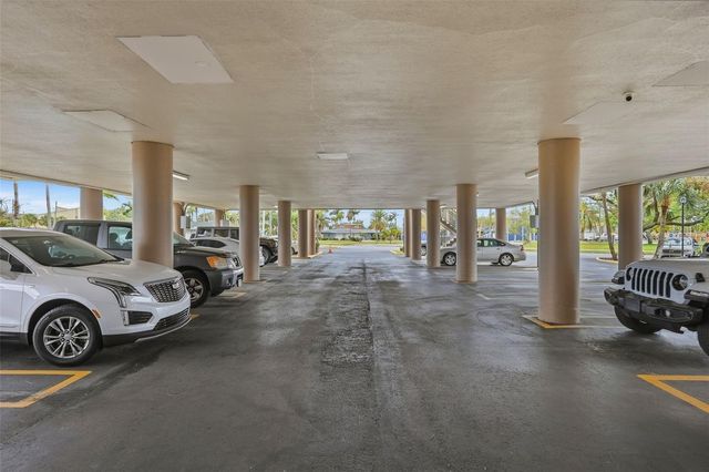 10355 PARADISE BOULEVARD 608, Treasure Island, FL 33706