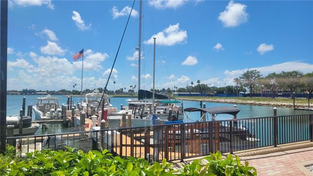 10355 PARADISE BOULEVARD 608, Treasure Island, FL 33706
