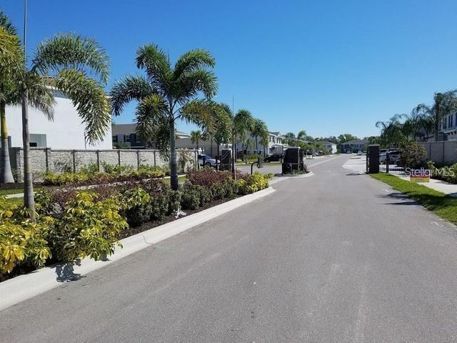 5524 TWILIGHT GREY LANE, Sarasota, FL 34240