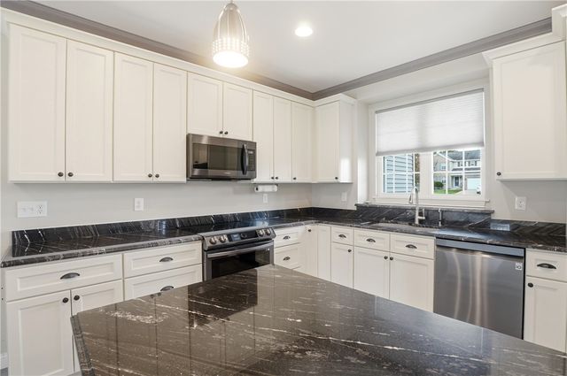 1802 Chapel Woods Drive, Batavia, OH 45103