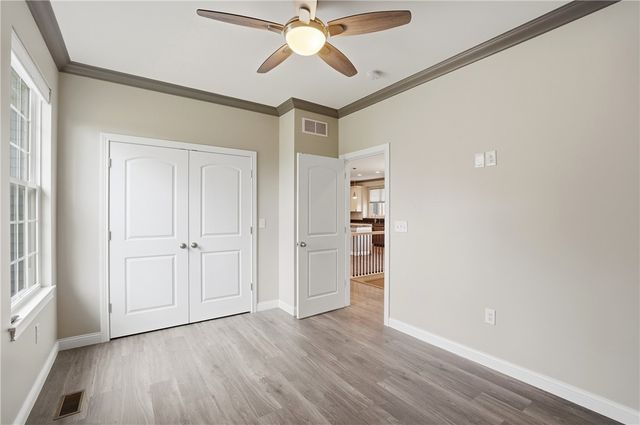 1802 Chapel Woods Drive, Batavia, OH 45103