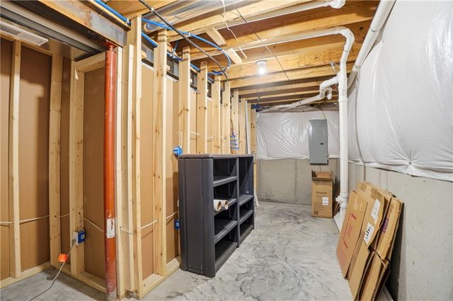 1802 Chapel Woods Drive, Batavia, OH 45103