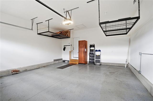 1802 Chapel Woods Drive, Batavia, OH 45103