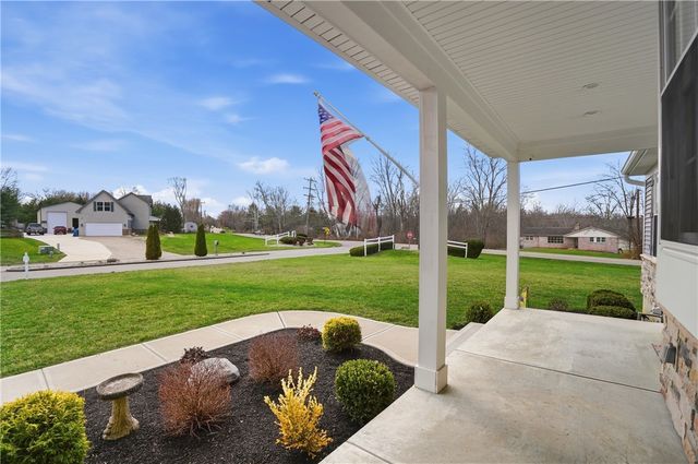 1802 Chapel Woods Drive, Batavia, OH 45103