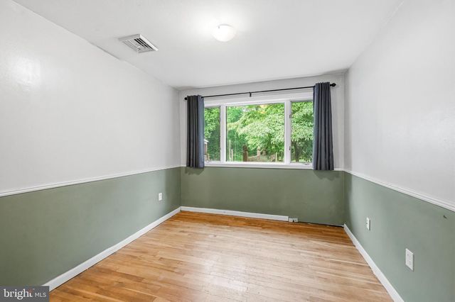 97 SKEET RD, Medford, NJ 08055