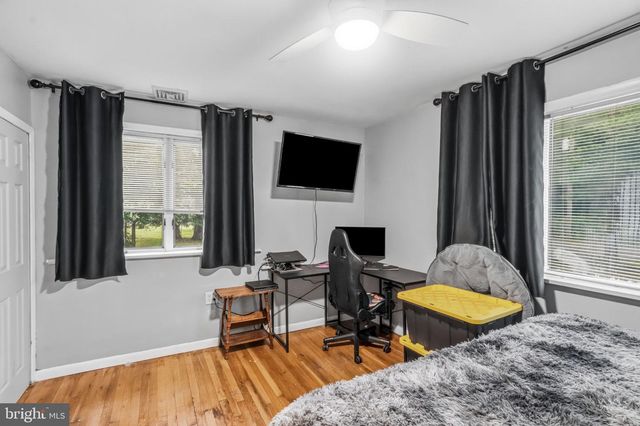 97 SKEET RD, Medford, NJ 08055