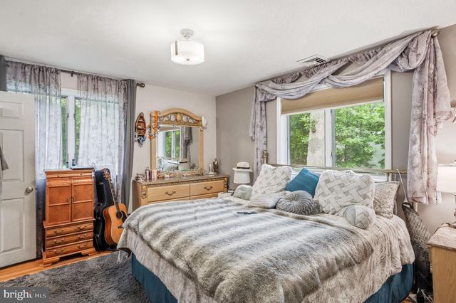 97 SKEET RD, Medford, NJ 08055