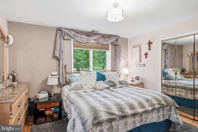 97 SKEET RD, Medford, NJ 08055