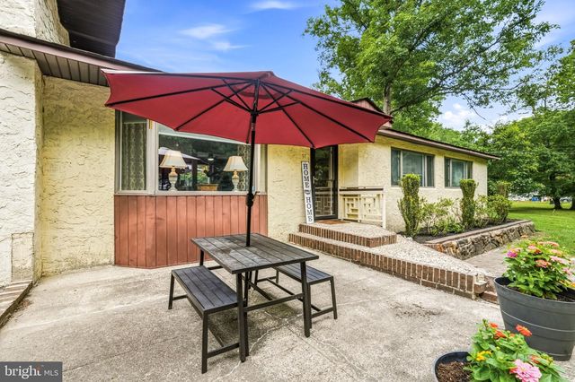 97 SKEET RD, Medford, NJ 08055