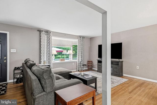 97 SKEET RD, Medford, NJ 08055
