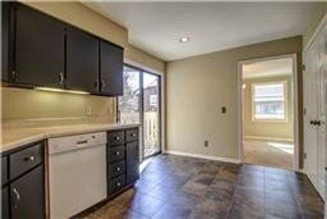 120 Hillsboro Pl, Nashville, TN 37215