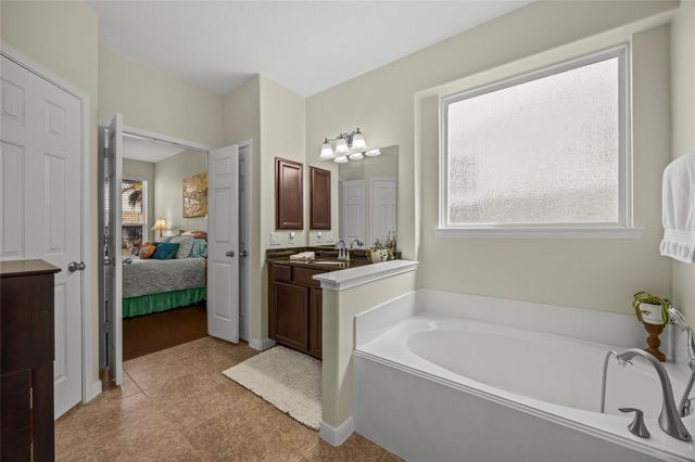 12706 Timber Dove Lane, Tomball, TX 77377