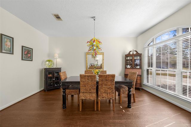 12706 Timber Dove Lane, Tomball, TX 77377