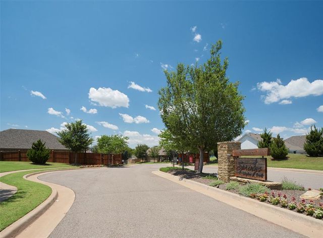 12724 NW 2nd Street, Yukon, OK 73099