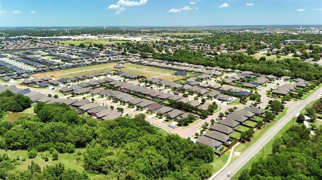12724 NW 2nd Street, Yukon, OK 73099