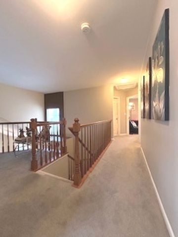 43 Augusta Drive, Streamwood, IL 60107