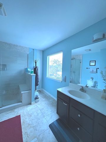 43 Augusta Drive, Streamwood, IL 60107