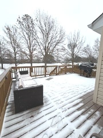 43 Augusta Drive, Streamwood, IL 60107