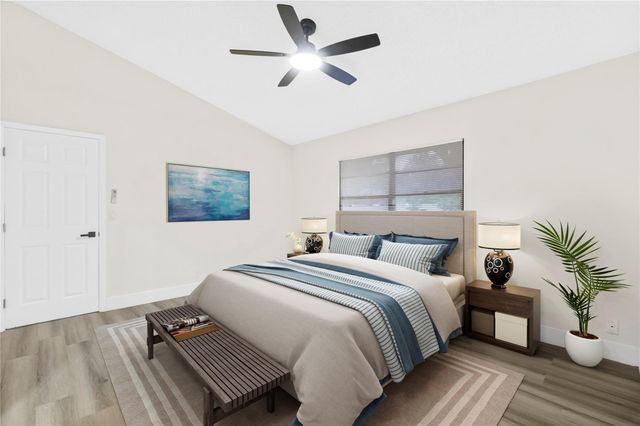 1312 SW 75th Ave, North Lauderdale, FL 33068